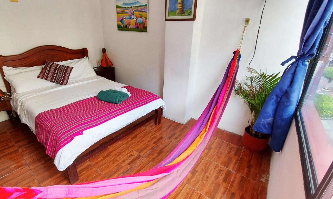 Erupcion Art Hotel & Hostel بانيوس المظهر الخارجي الصورة