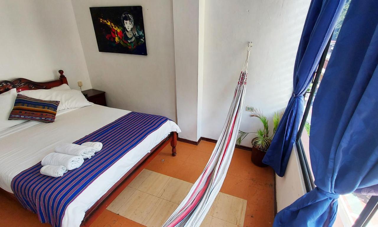 Erupcion Art Hotel & Hostel بانيوس المظهر الخارجي الصورة