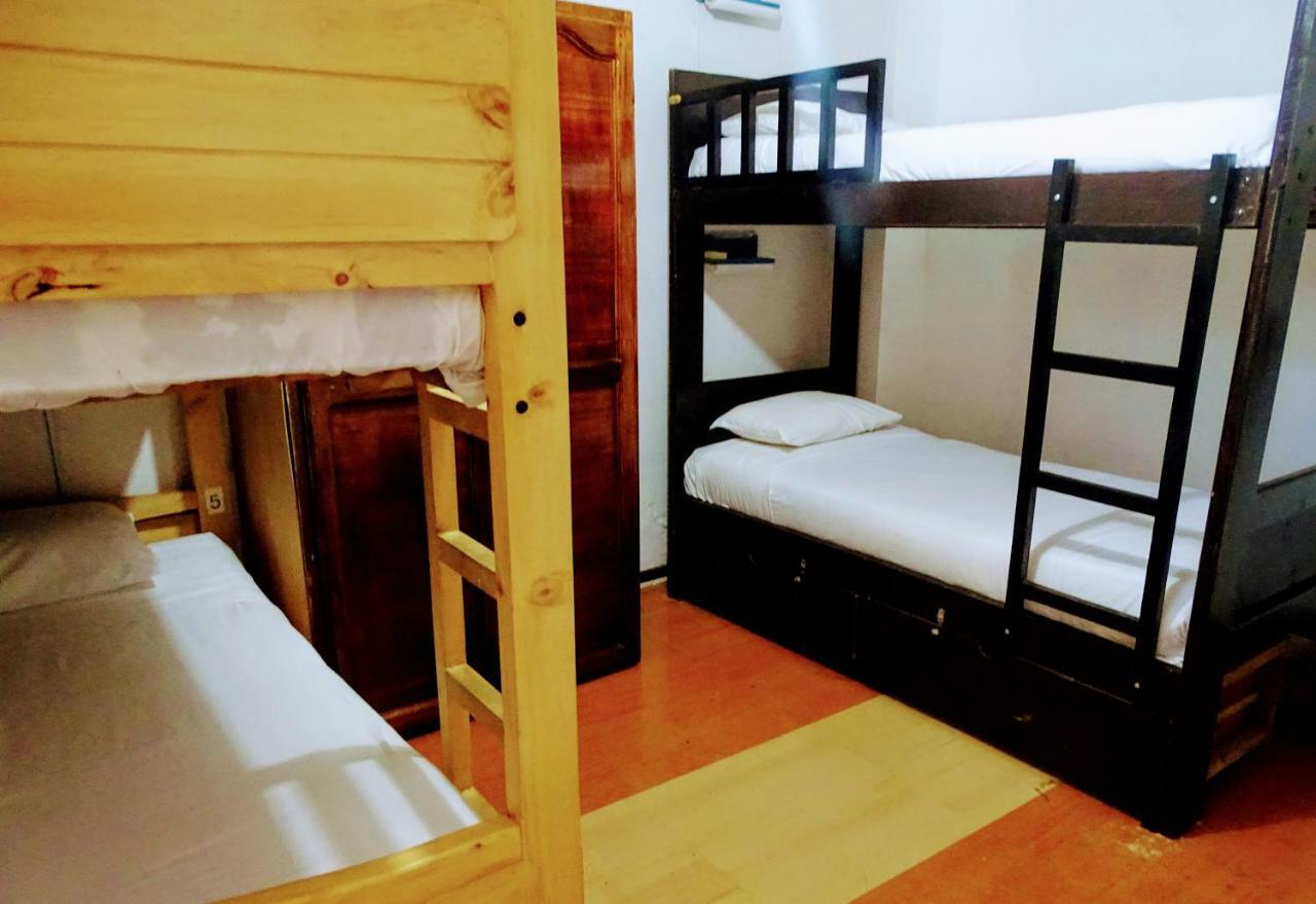 Erupcion Art Hotel & Hostel بانيوس المظهر الخارجي الصورة