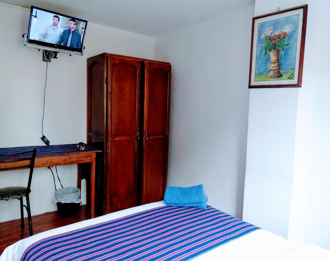 Erupcion Art Hotel & Hostel بانيوس المظهر الخارجي الصورة